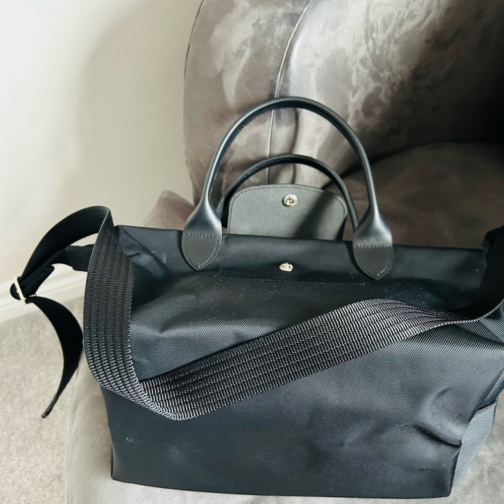 Authentic longchamp small energy bag - Picture 4 of 14